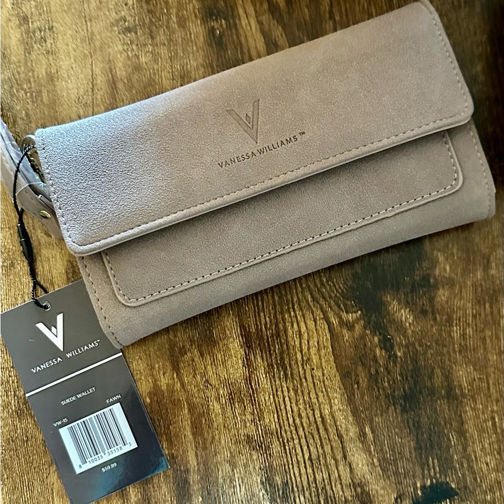 Suede Vanessa Williams wallet Brand New with tags fawn color
